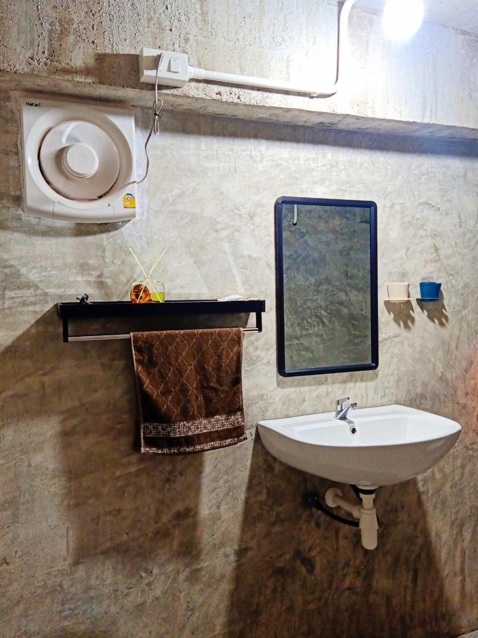 Gj Tour Apartment Pang Mapha Bagian luar foto
